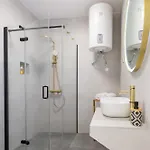 Chic Port 1br By Irundo *