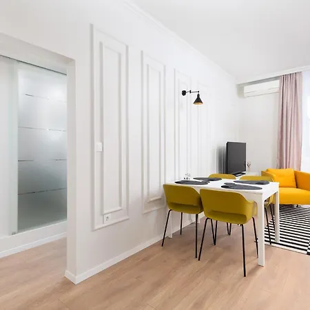 Chic Port 1br By Irundo 아파트 리예카